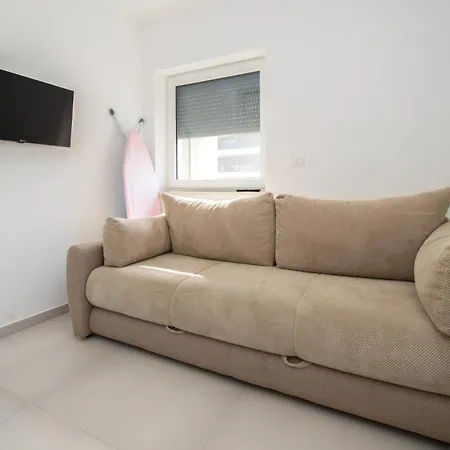 Apartment Modern Alisa With A Sea View
